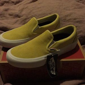 NWT Suede ProVans